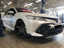 Обвес Toyota Camry XV70 3.5 (передняя и задняя юбки без насадок) 2017-