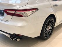 Обвес Toyota Camry XV70 3.5 (передняя и задняя юбки без насадок) 2017-