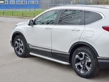 Пороги труба d63 с листом (Лист алюм, проф. нерж) (вариант 1) для HONDA CR-V 2017-2020