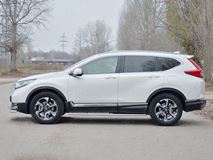 Пороги труба 75х42 овал с проступью для HONDA CR-V 2017-2020 